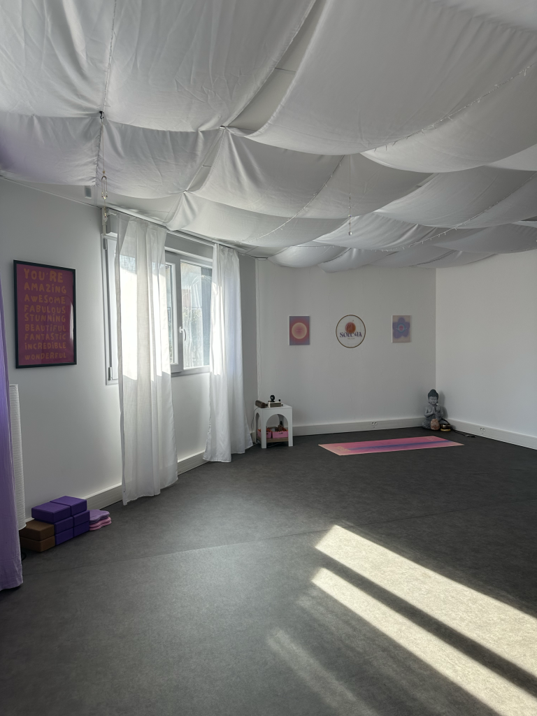 LOCATION SALLE CLAIX